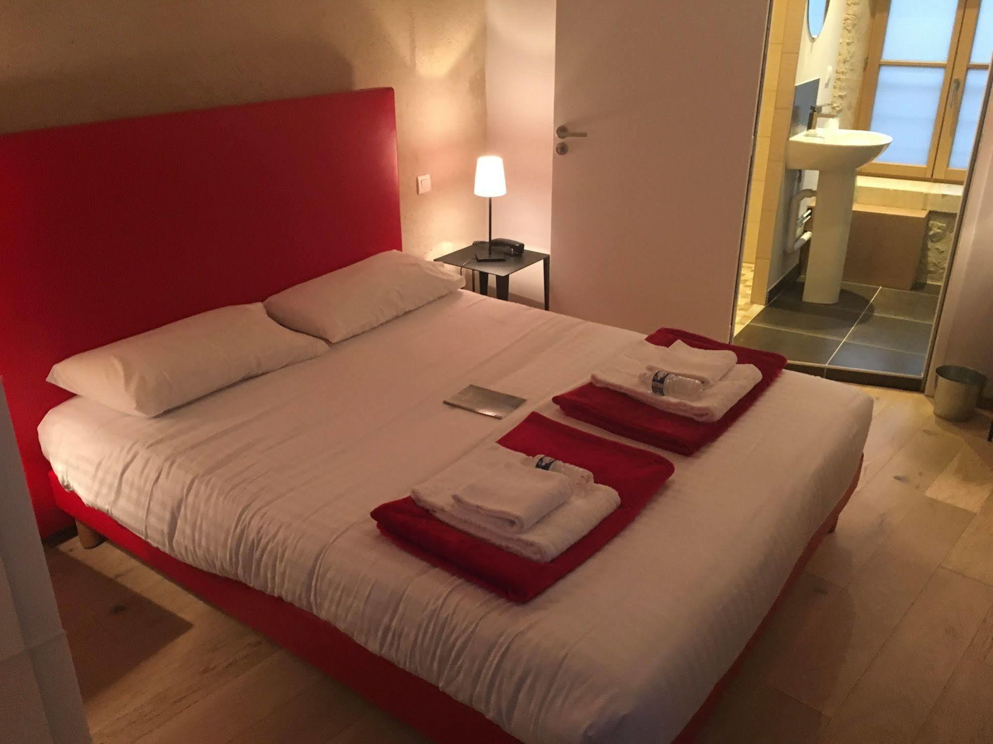 Rocaminori Hotel Louresse-Rochemenier Exteriör bild